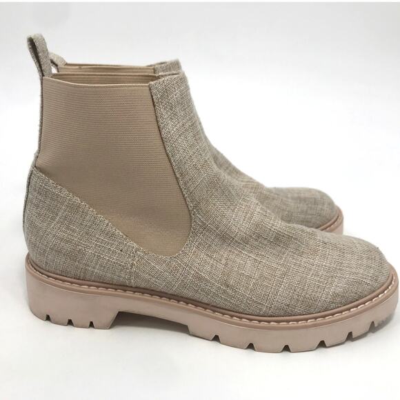 Dolce Vita Pepper Nude Tan Lug Sole Chelsea Boots Size 8 Pull On - Picture 2 of 11